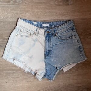 Forever 21 two-toned denim cut-off shorts size 26